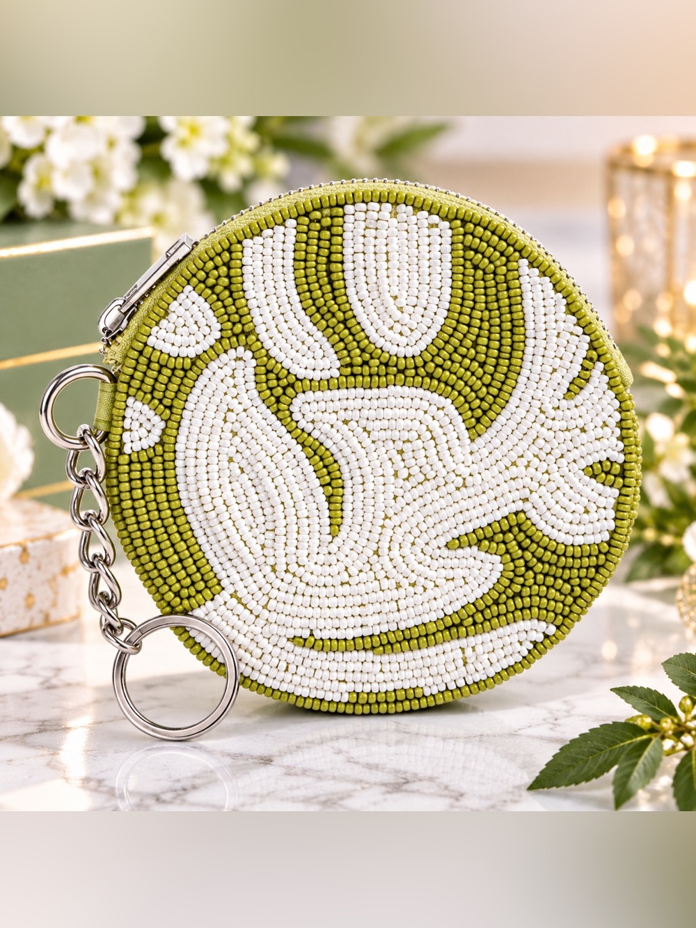 On 34th Beaded Round Coin Purse Green White Wristlet Key Ring NWT